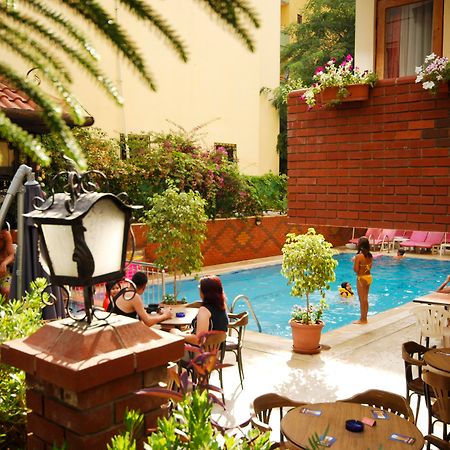 Bilkay Hotel Аланя Екстериор снимка