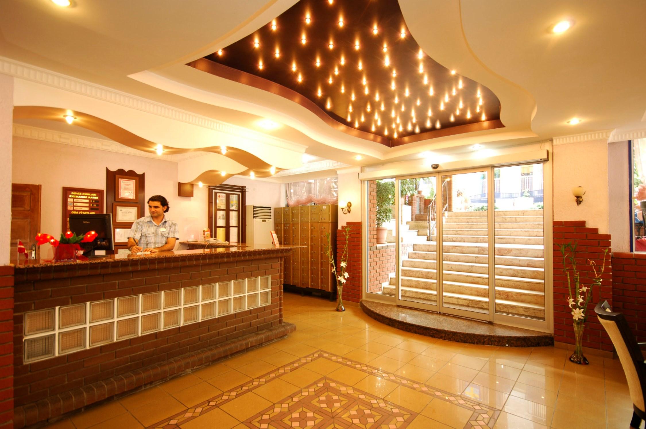 Bilkay Hotel Аланя Екстериор снимка